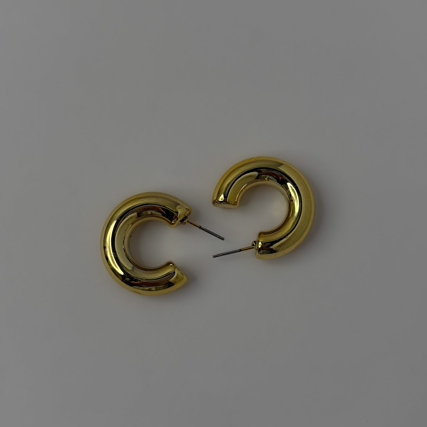 Perfect Bold Half Hoops