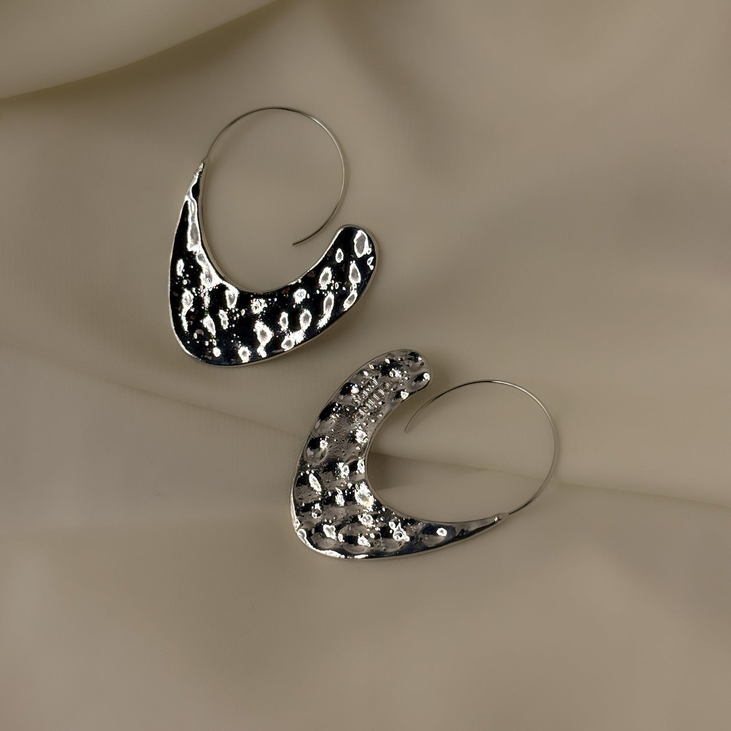 Statement Luna Hoops