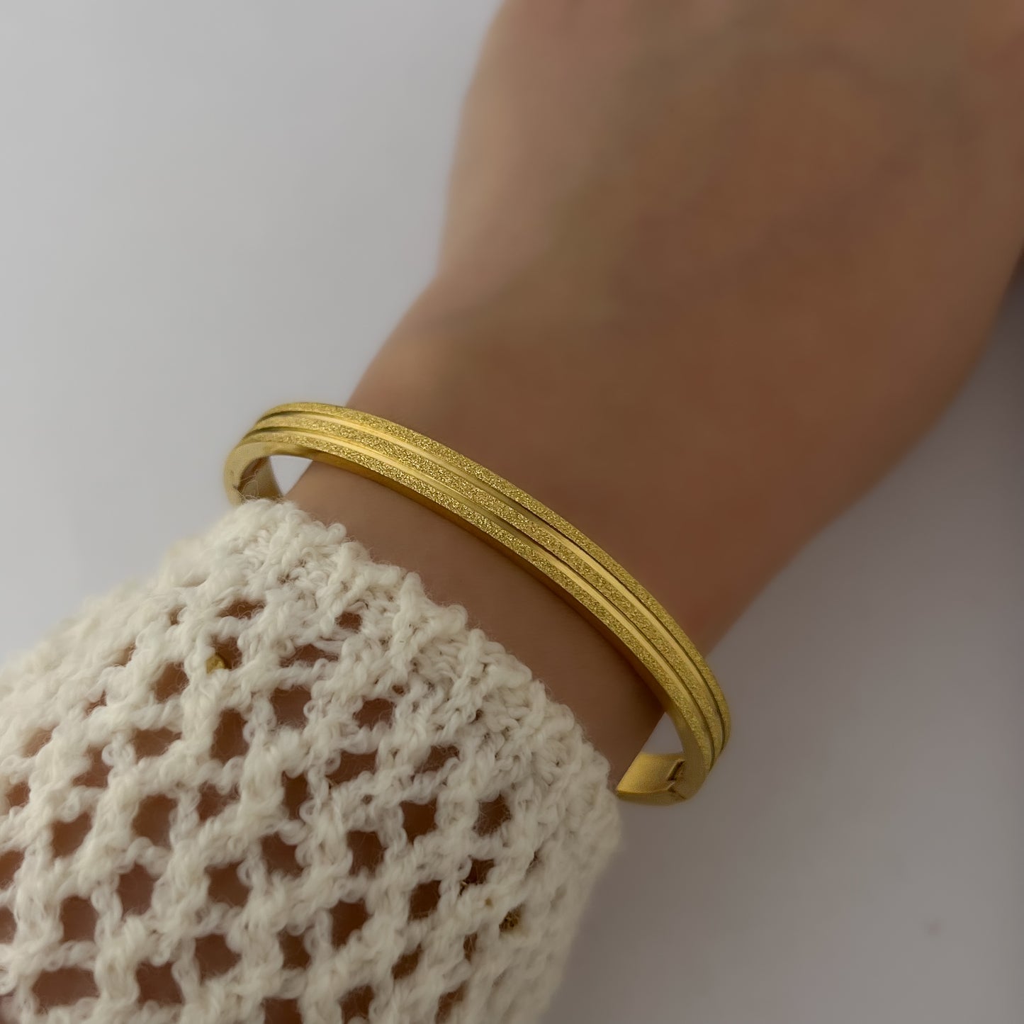 18k Gold Plated Texture Bracelet