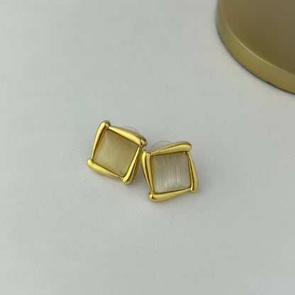 Korean Monalisa Elegant Earrings