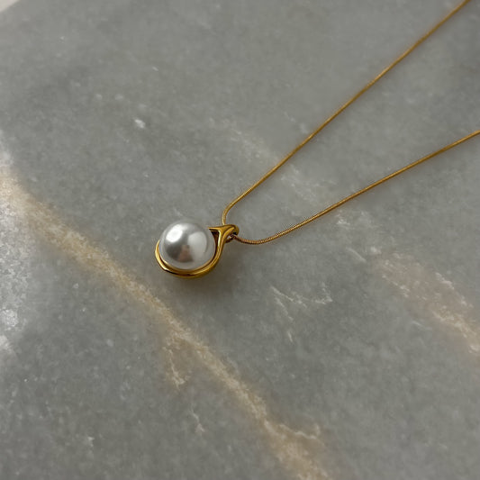 18K Gold Plated Vintage Pearl Necklace