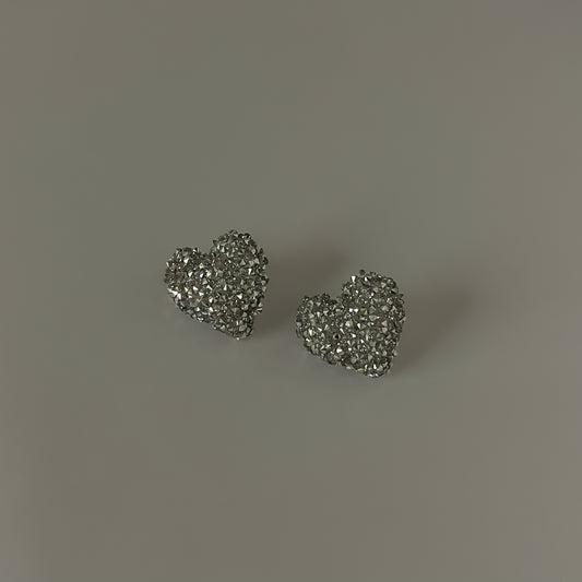 Korean Pebble Heart Earrings