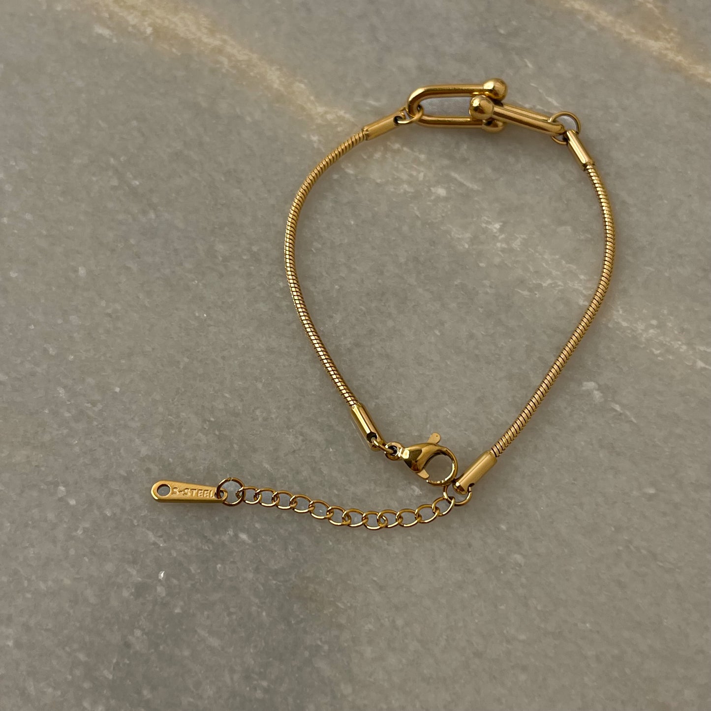 18K Gold Plated Linked Chain Bracelet