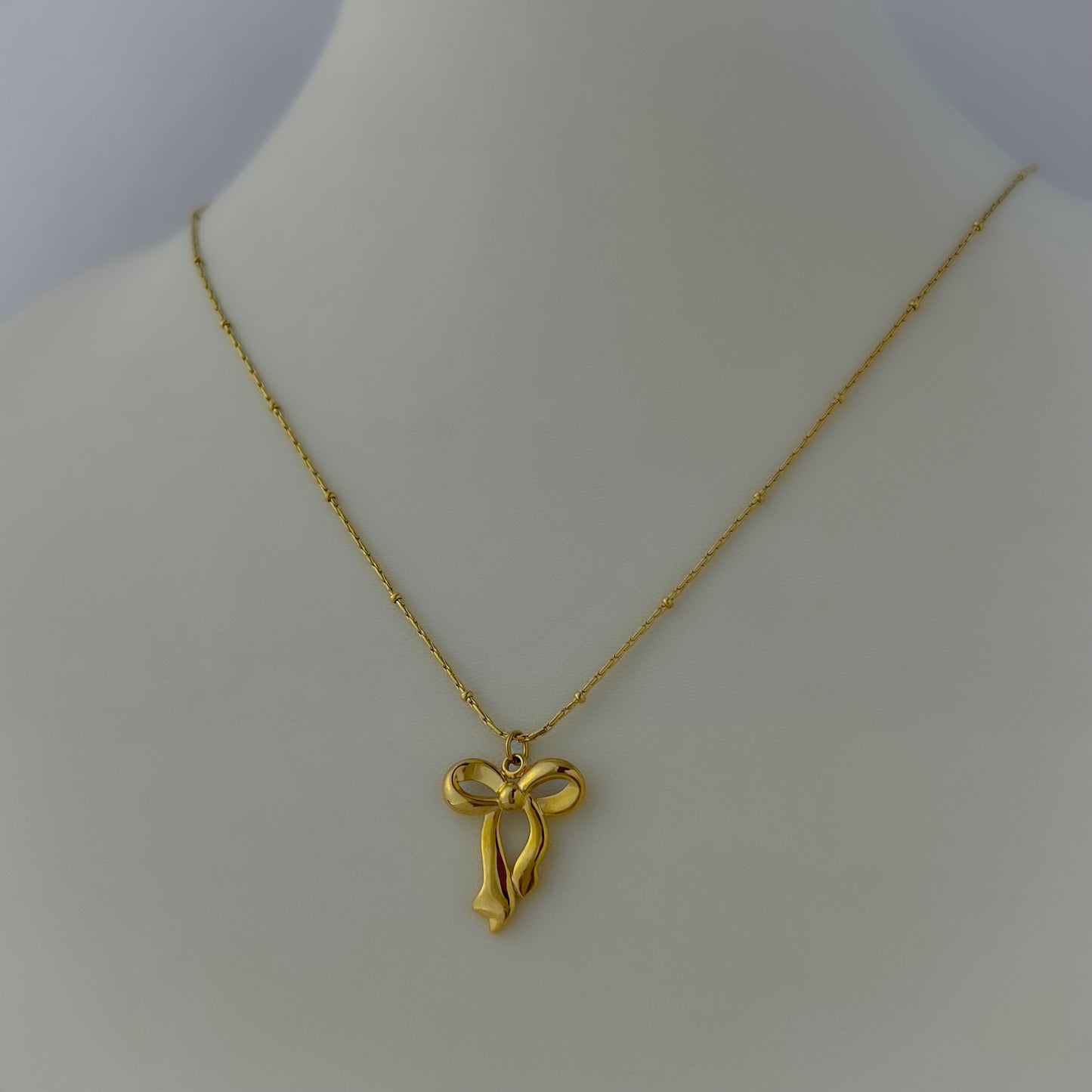 18K Gold Plated Ribbon Style Pretty Necklace