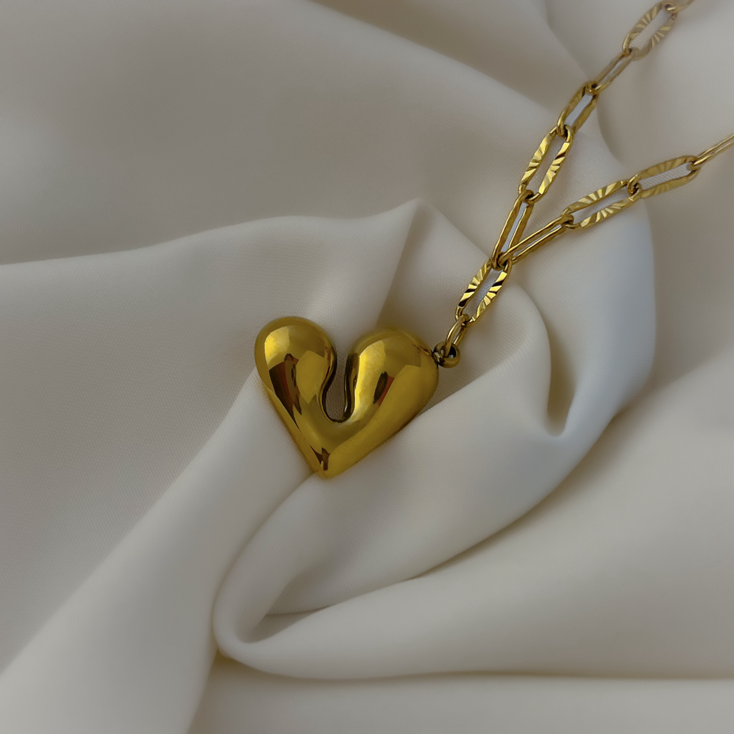 18K Gold Plated Chunky Heart Necklace