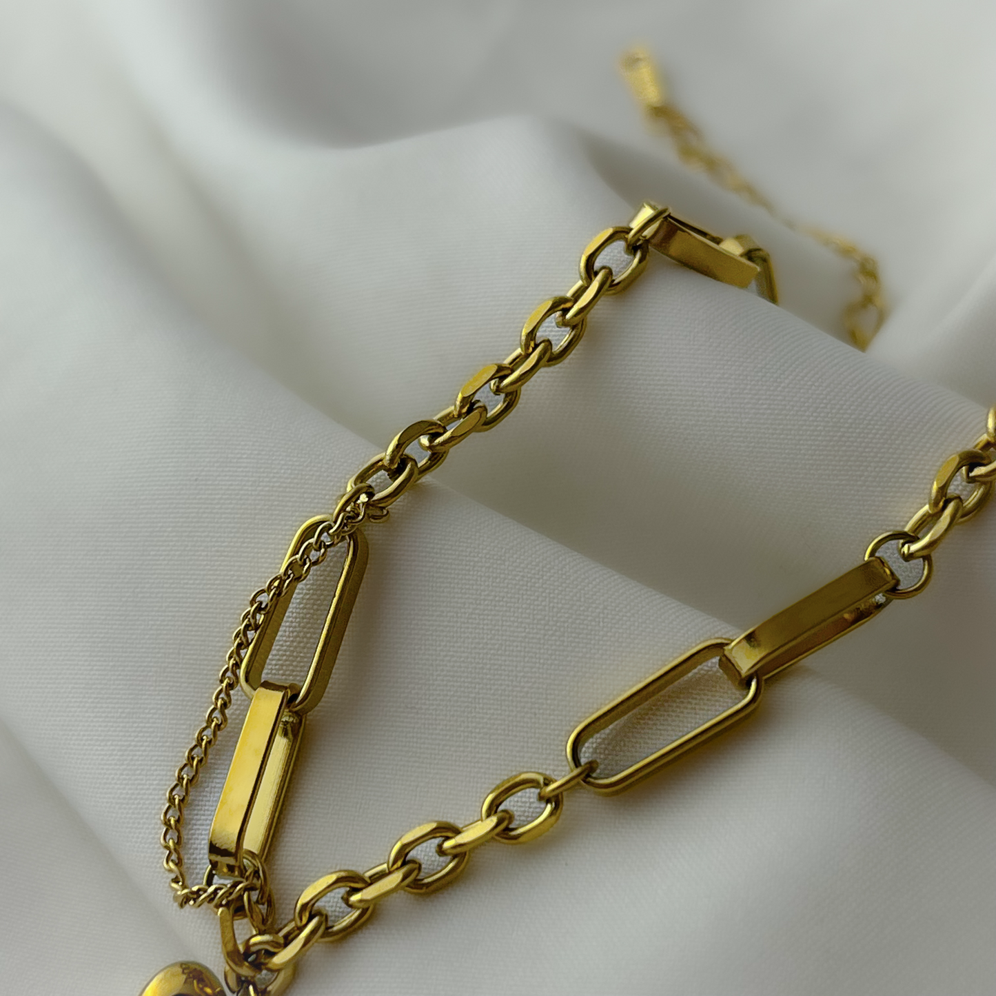 18K Gold Plated Linked Heart Bracelets