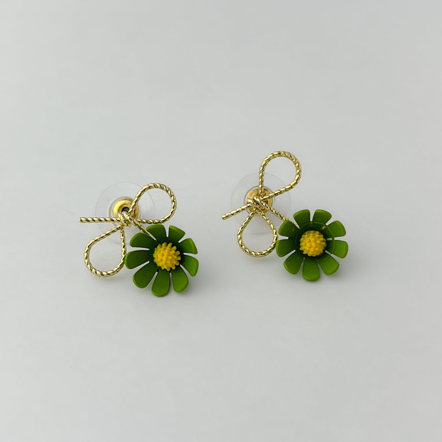 Cute Daisy Earrings