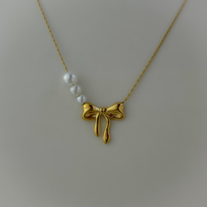 18K Gold Plated Pearly Pretty Bow Necklace