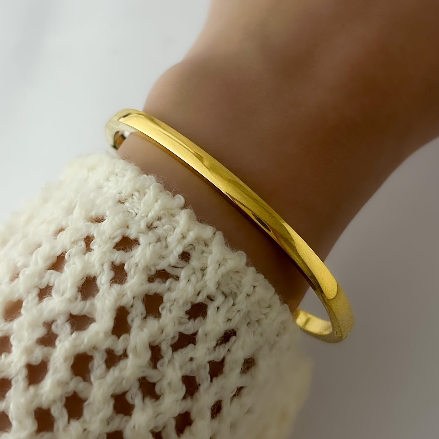 18K Gold Plated Sold Minimal Bracelet