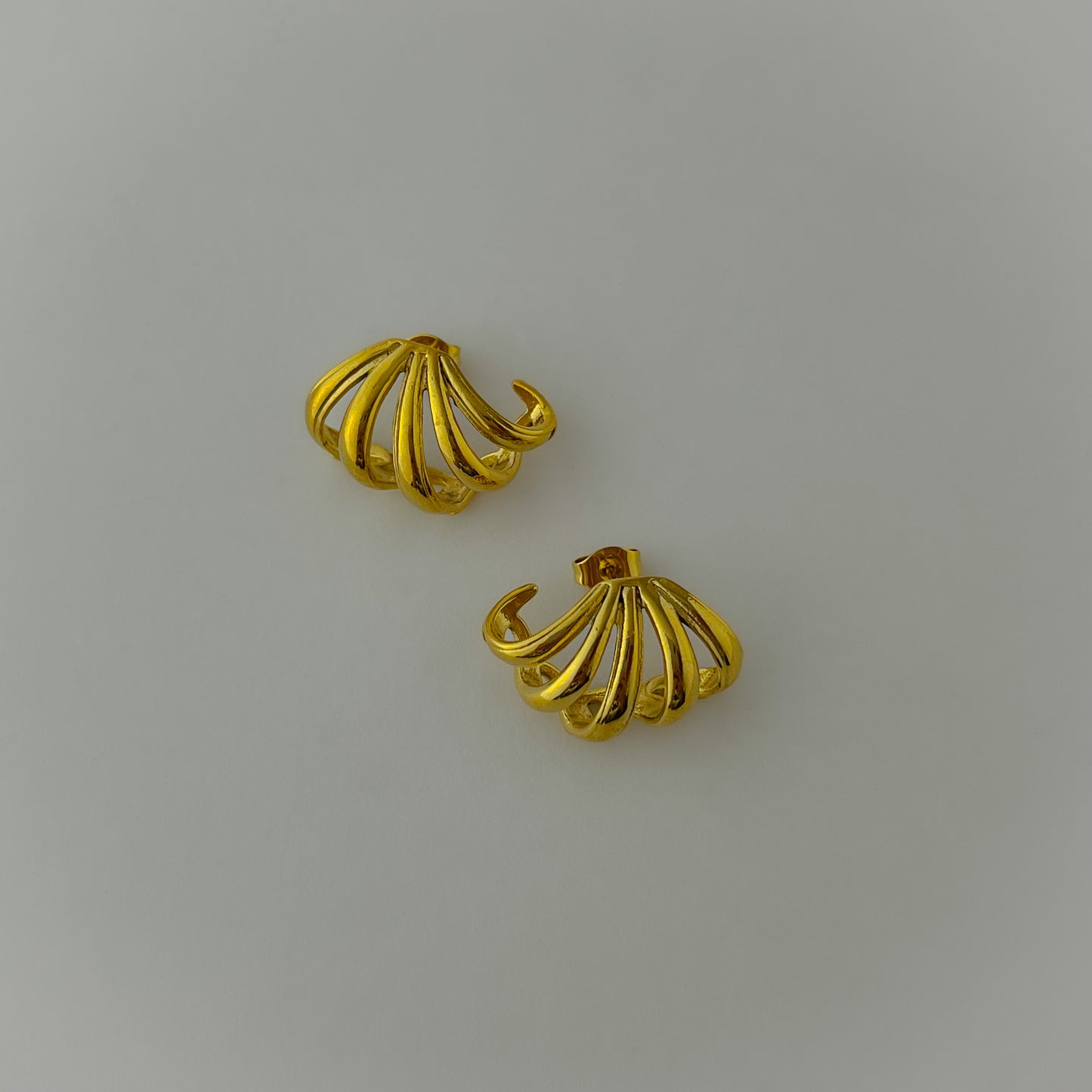 18K Gold Plated Claw Earrings