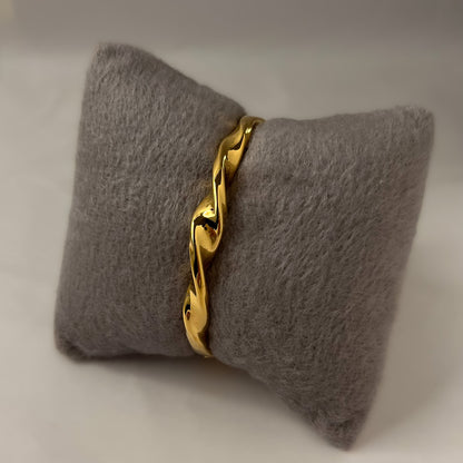 18K Gold Plated Twist Bracelet