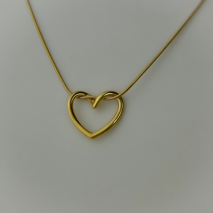 18K Gold Plated Knot Heart Necklace