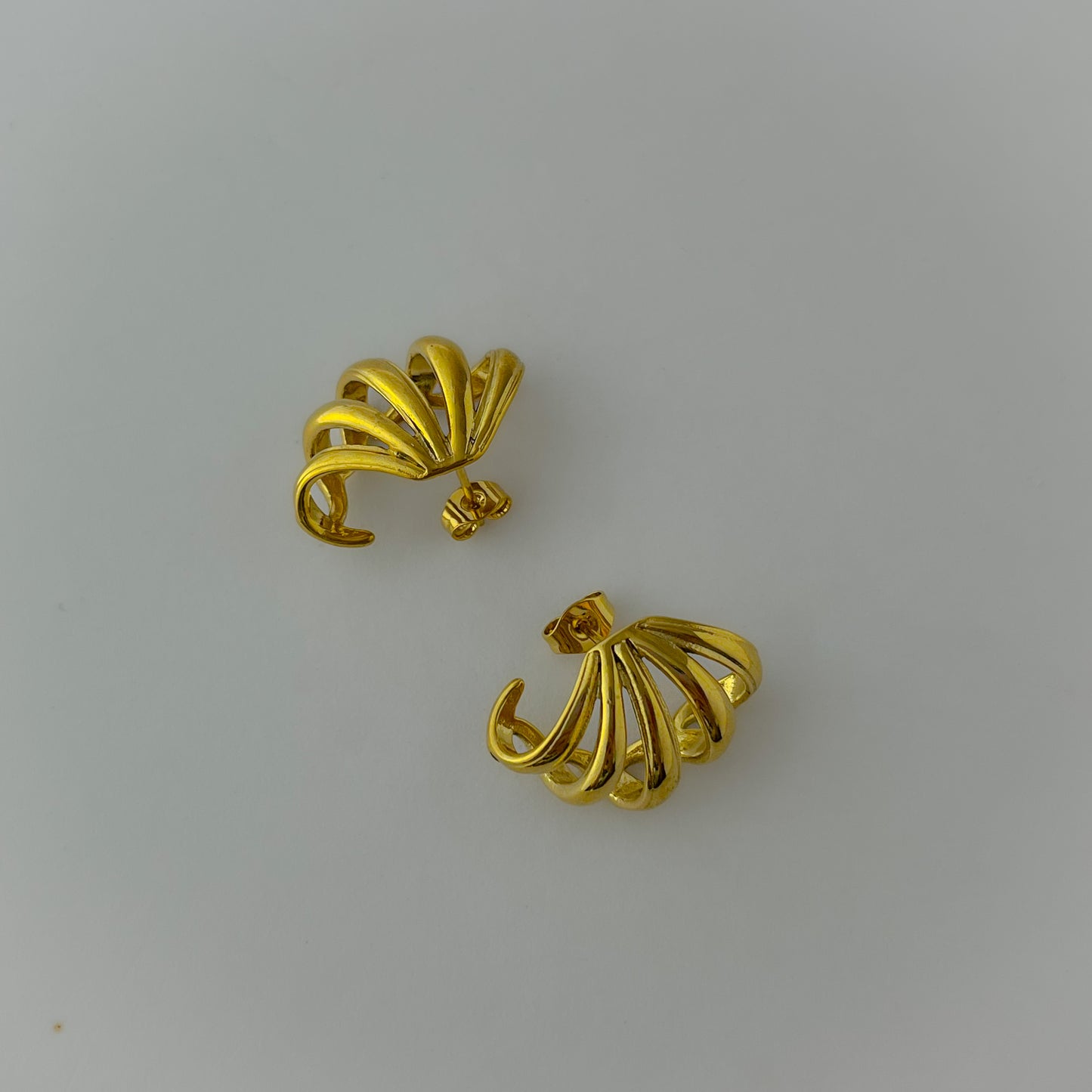 18K Gold Plated Claw Earrings