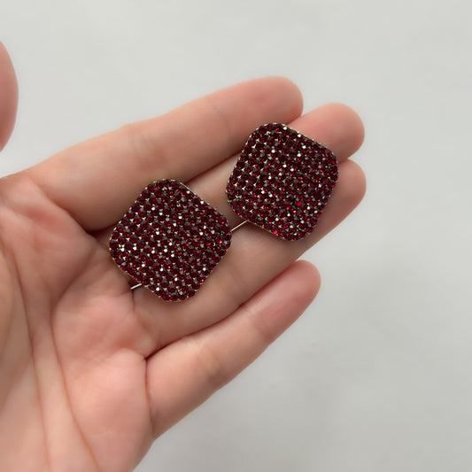 Korean Classy Maroon Sparkling Earrings