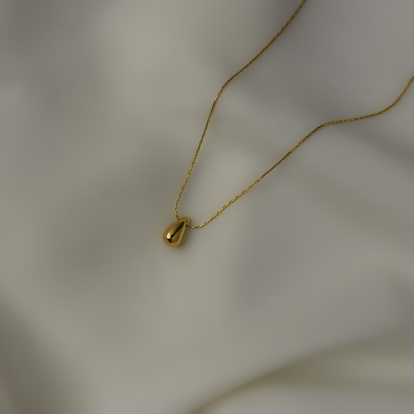 18K Gold Plated Mini Teardrop Necklace