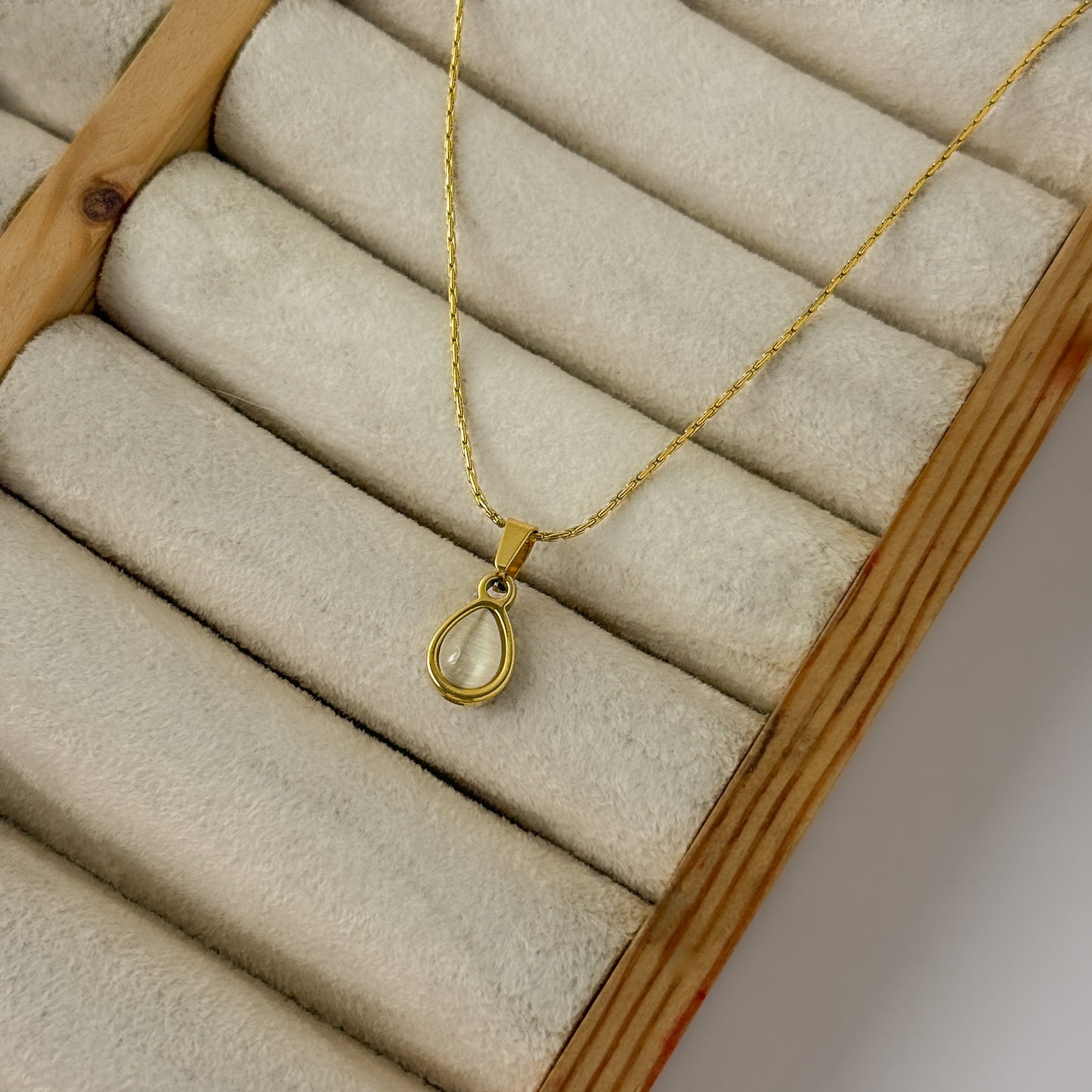 18K Gold Plated Oval Drop Necklace