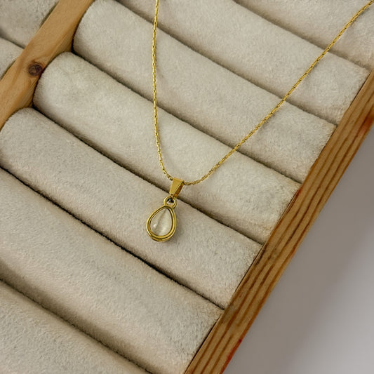 18K Gold Plated Oval Drop Necklace