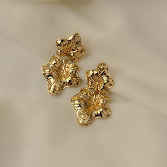 Statement viral Maple Earrings