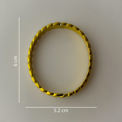 18K Gold Plated Stripped Bracelet